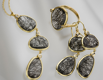 קולקציית סתיו שחור - תכשיטי זהב 14 קראט אבני רוטיל קוורץ ויהלום