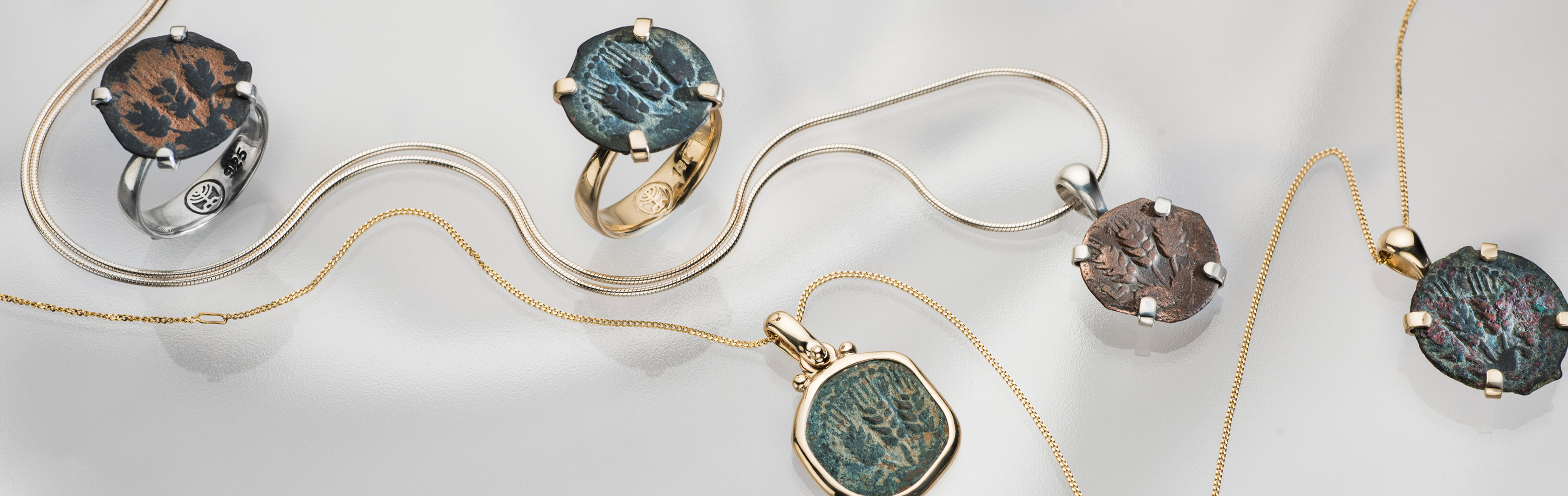 קולקציית תכשיטי מטבע עתיק - תכשיטי זהב וכסף בשילוב מטבעות עתיקים